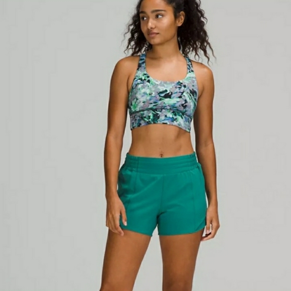 NWOT Lululemon Hotty Hot Shorts 4" Size 4 Tall - Teal Lagoon - Picture 3 of 14